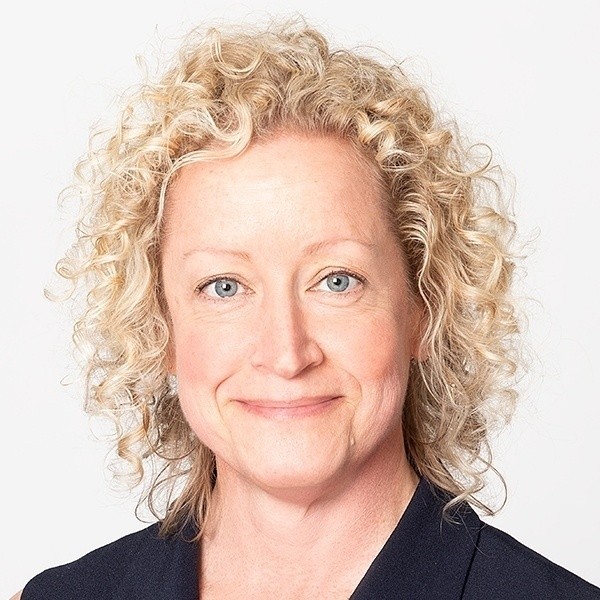 Tricia McConnell Headshot